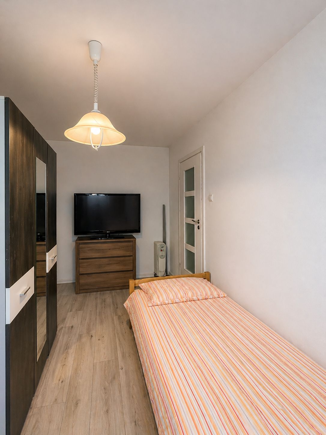 7_Apartament cu 3 camere - Parter - langa Spitalul judetean - 84.900 €